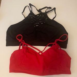 Victoria’s Secret bralette bundle!